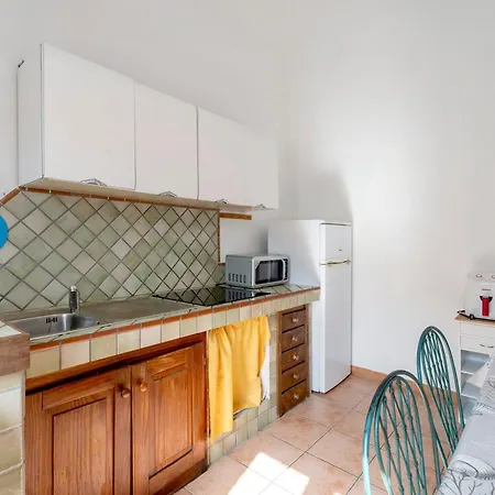Casa Silvia Trilo Calagavetta * La Maddalena (Sassari)